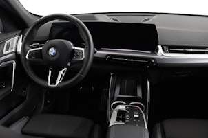 Vehicle image BMW X1 23i xDrive paddles