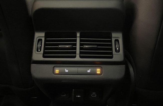 Vehicle image 12 Vehicle image 12