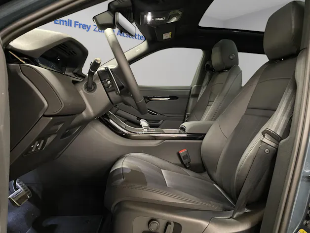 Land Rover Range Rover Evoque 1.5 T 270e Dynamic SE (Plug-in Hybrid)