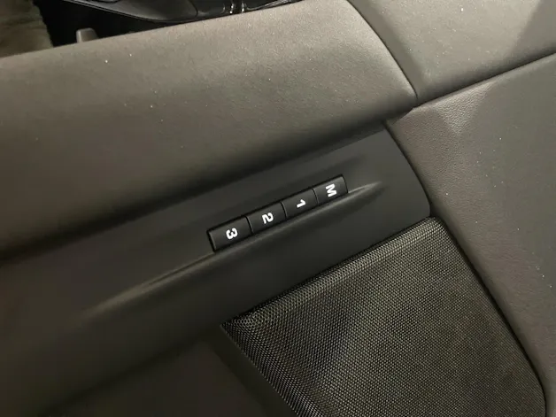 Land Rover Range Rover Evoque 1.5 T 270e Dynamic SE (Plug-in Hybrid)