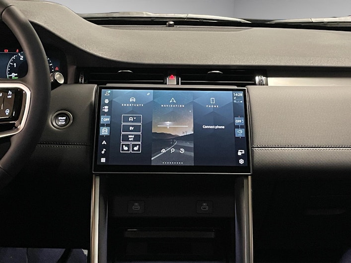 Vehicle image LAND ROVER DISCOVERY SPORT