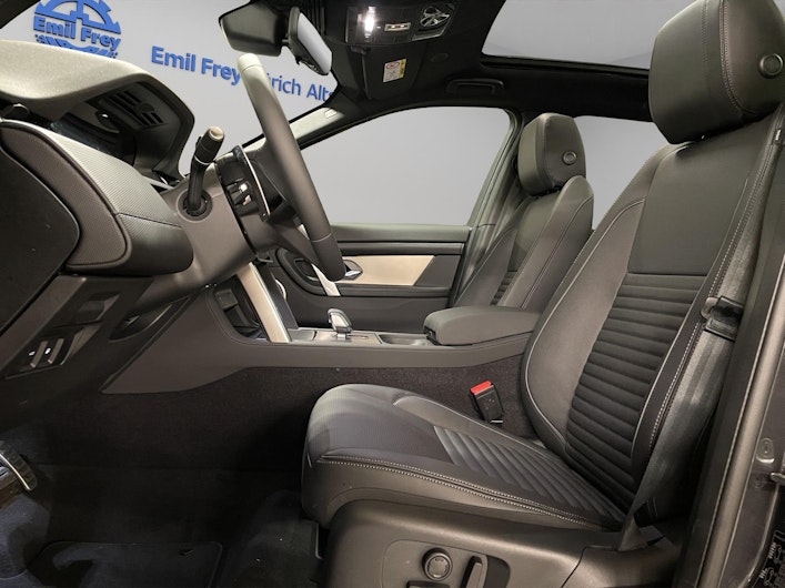 Vehicle image LAND ROVER DISCOVERY SPORT