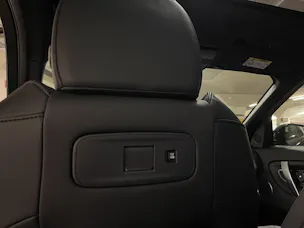 Land Rover Discovery Sport 1.5 T 270e Landmark (Plug-in Hybrid)
