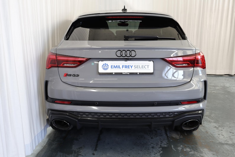 image du véhicule AUDI RS Q3