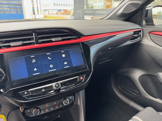 Vehicle image 11 Vehicle image 11