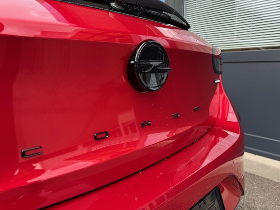 Vehicle image 6 Vehicle image 6