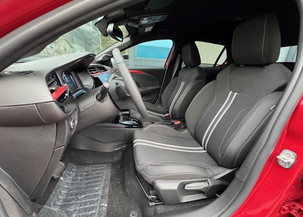 Vehicle image 9 Vehicle image 9