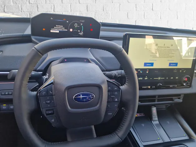 Subaru Solterra eV Luxury AWD