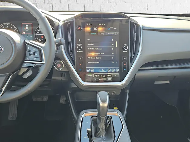 Subaru Crosstrek 2.0i e-Boxer Swiss Plus