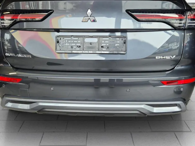 Mitsubishi Outlander 2.4 PHEV Instyle 4x4