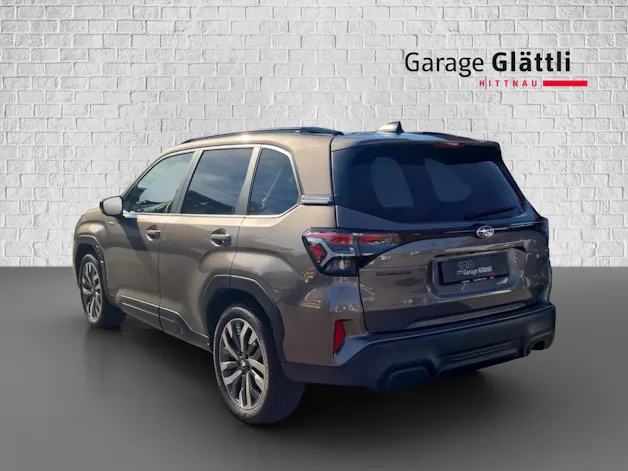 Subaru Forester Station 2.0i e-Boxer Luxury