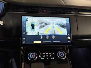 https://vehicle.imgix.net/4188753/a128b5c5-c66b-43fd-b4fa-8c1eb6b84bfa.jpg