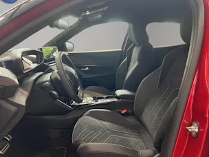 Peugeot 2008 1.2 Hybrid 145 GT