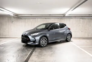 Toyota Yaris 1.5 VVT-i HSD GR Sport