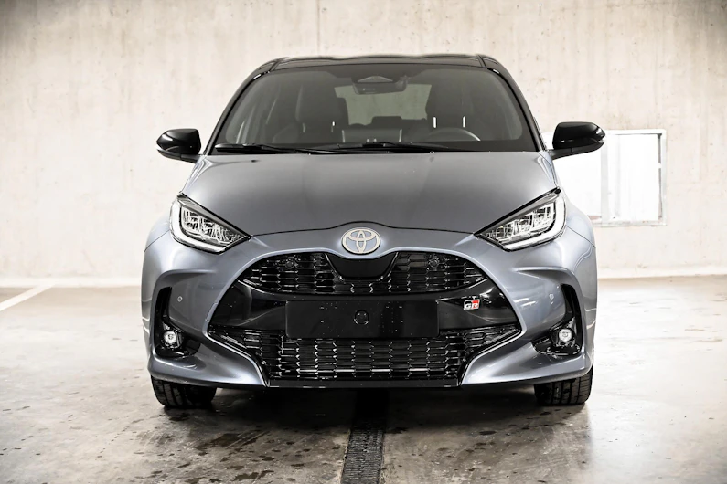 Fahrzeugbild TOYOTA YARIS