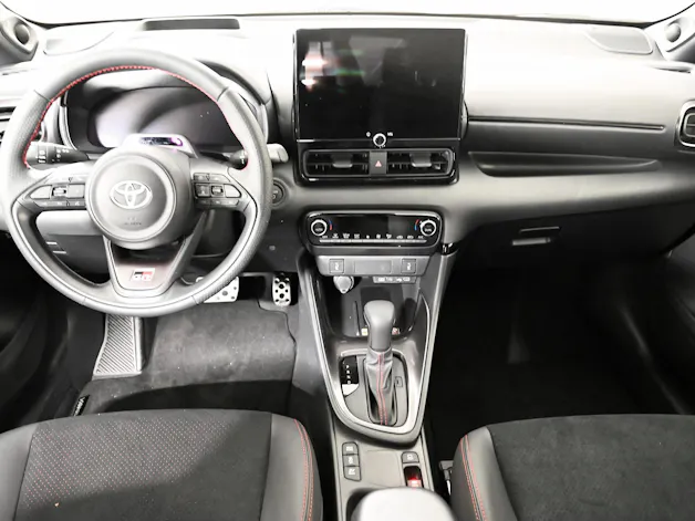 Toyota Yaris 1.5 VVT-i HSD GR Sport