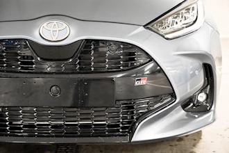 https://vehicle.imgix.net/4188763/8f3e045a-f8bb-41d1-bf99-063d4b699181.jpg