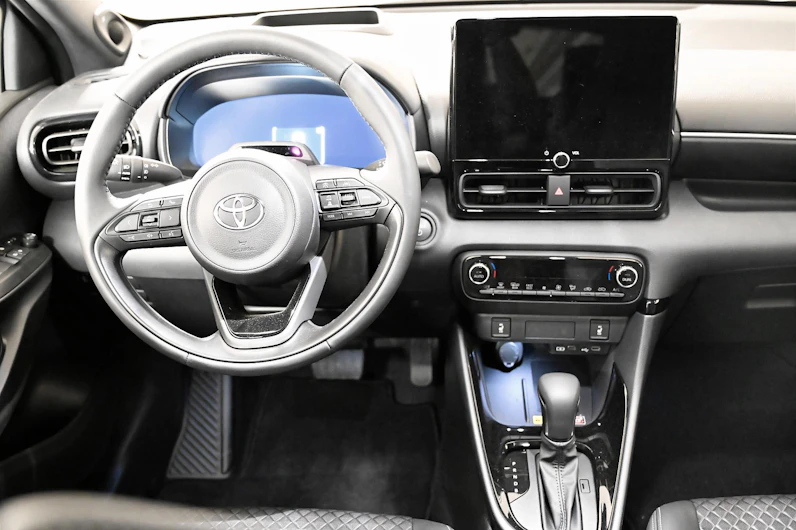 Fahrzeugbild TOYOTA YARIS