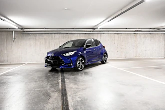 https://vehicle.imgix.net/4188766/6c3fd61f-e2d1-4105-b32c-22c030b9de31.jpg
