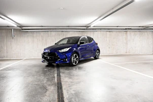 Fahrzeugbild TOYOTA Yaris 1.5 VVT-i HSD Premium