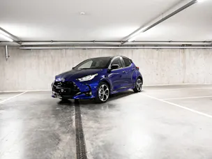 Toyota Yaris 1.5 VVT-i HSD Premium