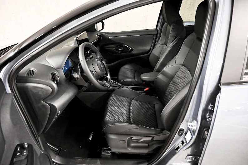 Fahrzeugbild TOYOTA YARIS
