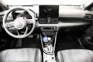 Toyota Yaris 1.5 VVT-i HSD Premium