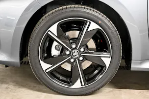 Toyota Yaris 1.5 VVT-i HSD Premium