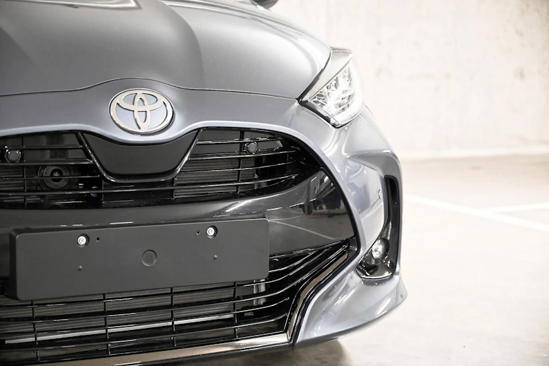 Fahrzeugbild TOYOTA YARIS