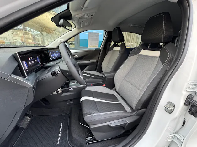 Opel Frontera GS 1.2Turbo Mildhybrid (7-Sitzer!)