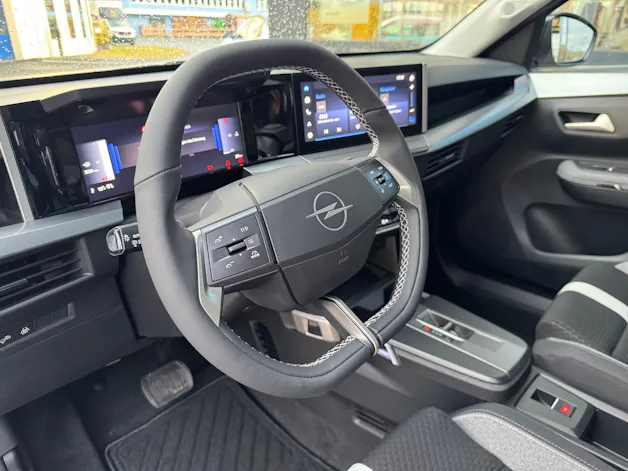 Opel Frontera GS 1.2Turbo Mildhybrid (7-Sitzer!)