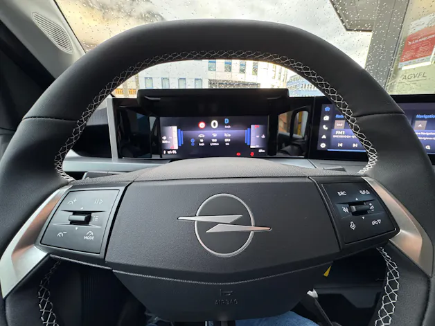 Opel Frontera GS 1.2Turbo Mildhybrid (7-Sitzer!)