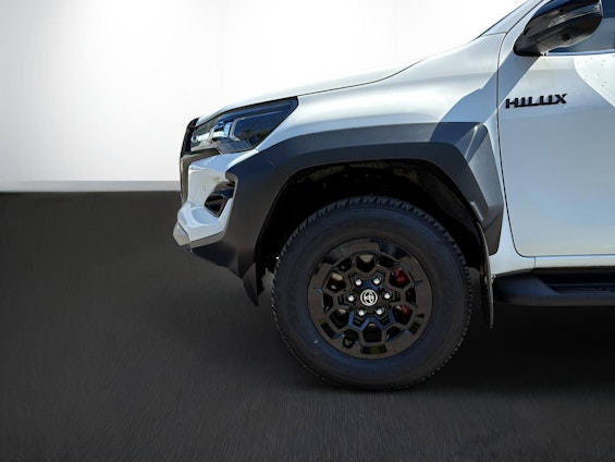 Vehicle image 6 Vehicle image 6