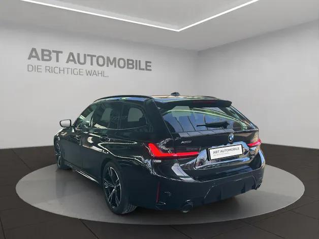 BMW 330i xDrive SAG Touring