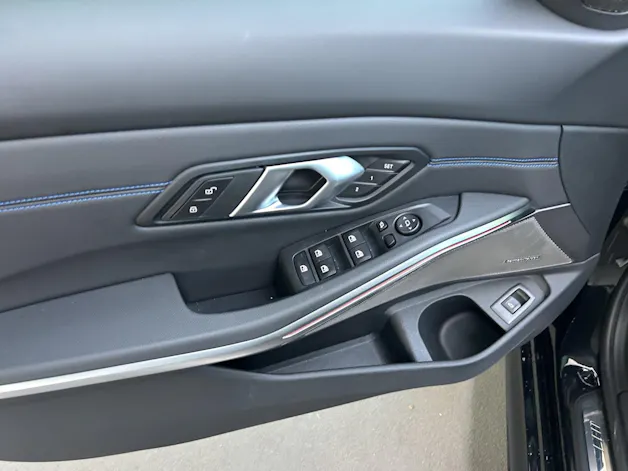 BMW 330i xDrive SAG Touring