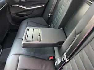 BMW 330i xDrive SAG Touring