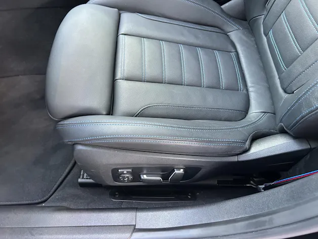 BMW 330i xDrive SAG Touring