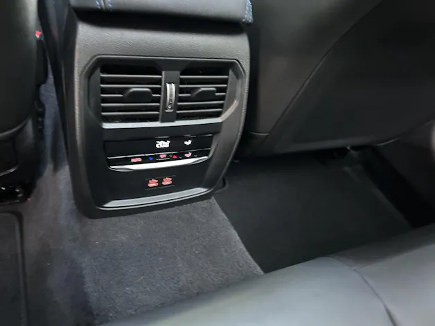 BMW 330i xDrive SAG Touring
