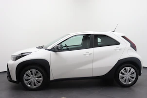 Fahrzeugbild TOYOTA Aygo X 1.5 VVT-i HSD Comfort