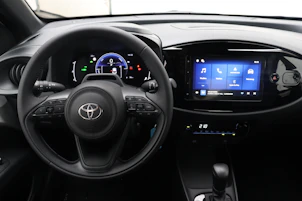 Fahrzeugbild TOYOTA Aygo X 1.5 VVT-i HSD Comfort