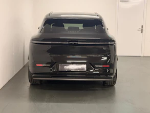 https://vehicle.imgix.net/4188866/b5695fdd-1e3b-45e0-b478-ecc8dbb0a538.jpeg