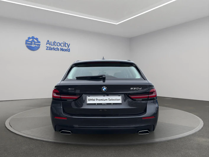 Fahrzeugbild BMW 5 SERIES