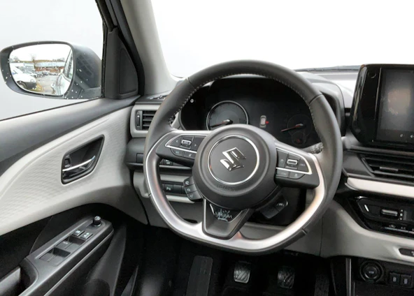 Fahrzeugbild 4 Fahrzeugbild 4