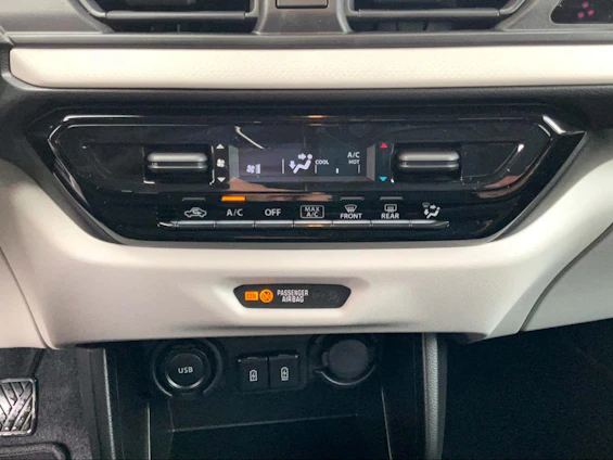 Fahrzeugbild 6 Fahrzeugbild 6