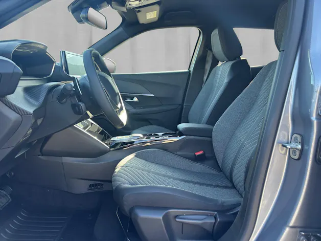 Peugeot 2008 1.2 Hybrid 145 Allure