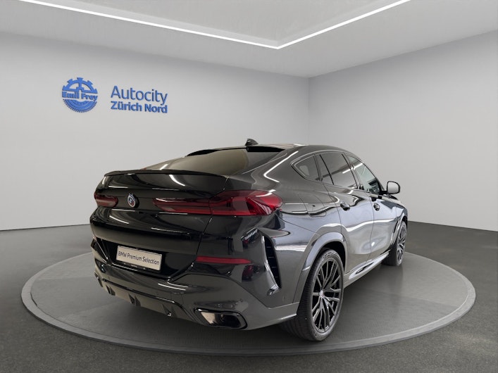 immagine del veicolo BMW X6