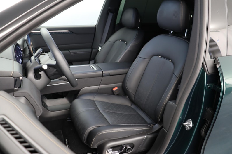 Vehicle image ZEEKR 7X