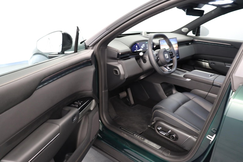 Vehicle image ZEEKR 7X