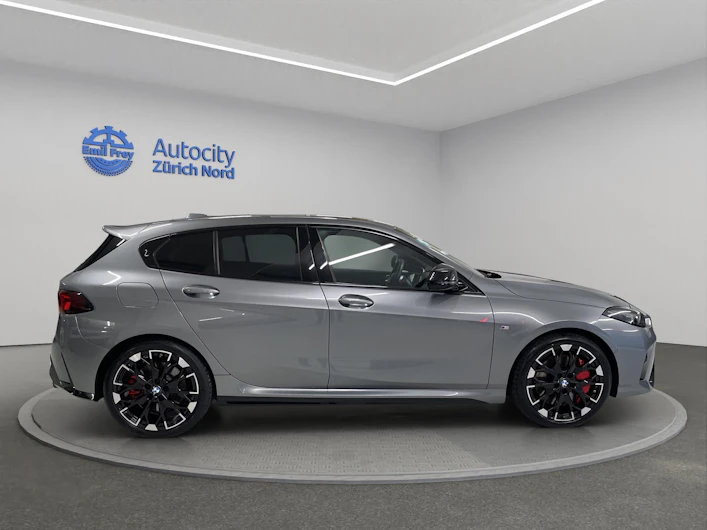 Fahrzeugbild BMW 1 SERIES