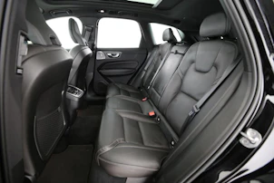 image du véhicule VOLVO XC60 2.0 B6 MH R-Design AWD